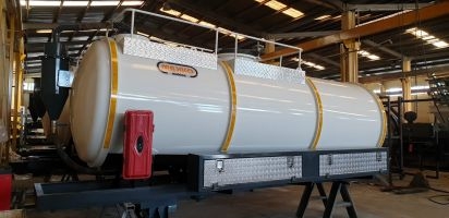 Sewage tanker by Makko Makina contact:selcan@makkomakina.com